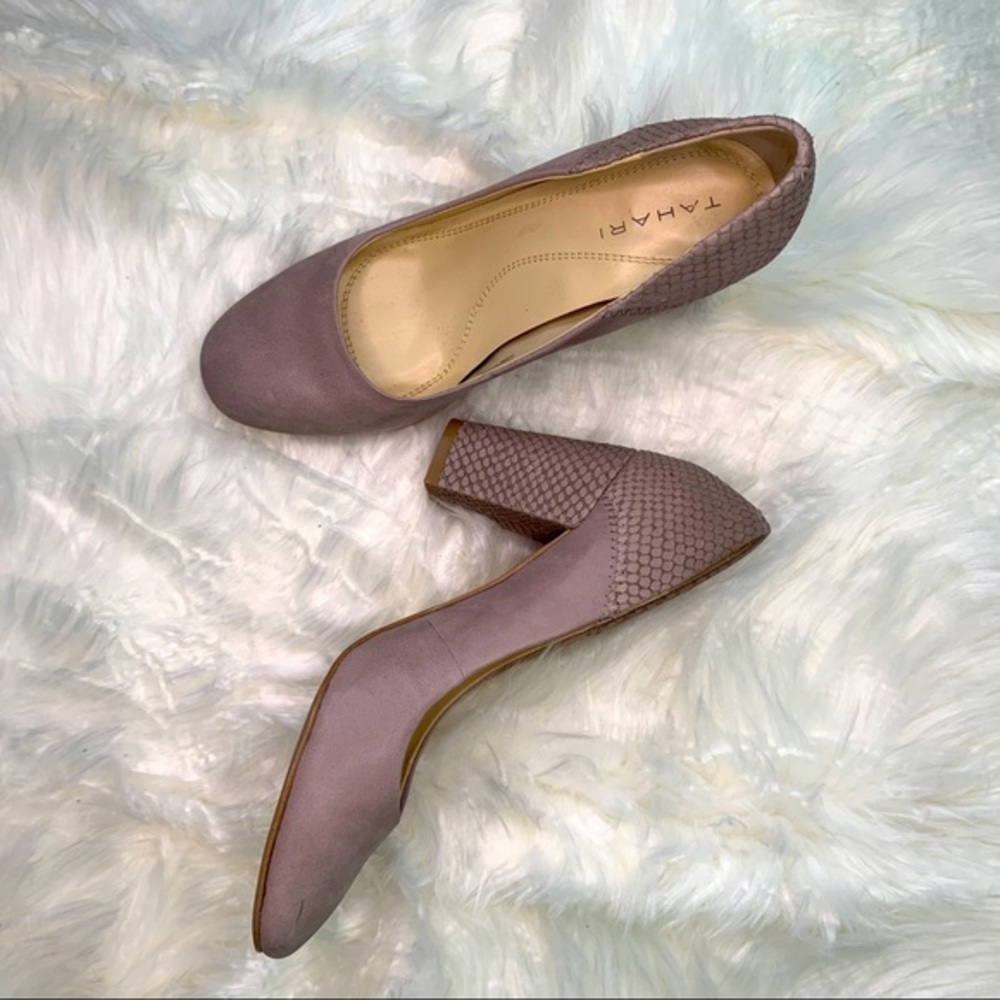 Tahari Fawn suede platform pumps sz 6.5